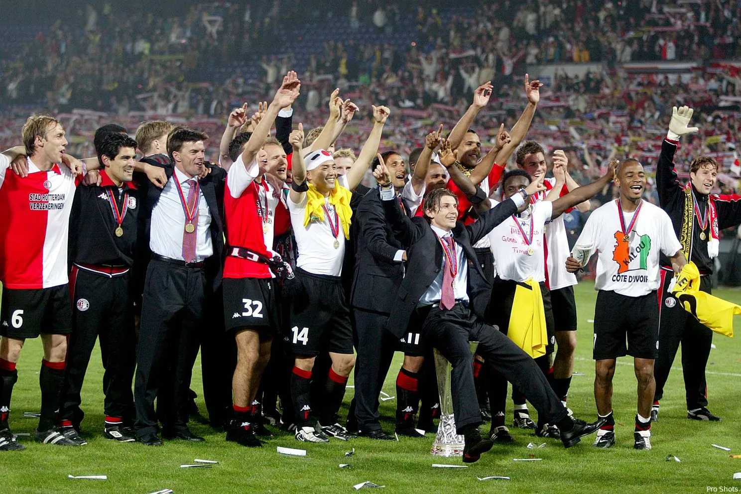 8 mei 2002: De dag waarop Feyenoord Europa veroverde in een stad vol rouw