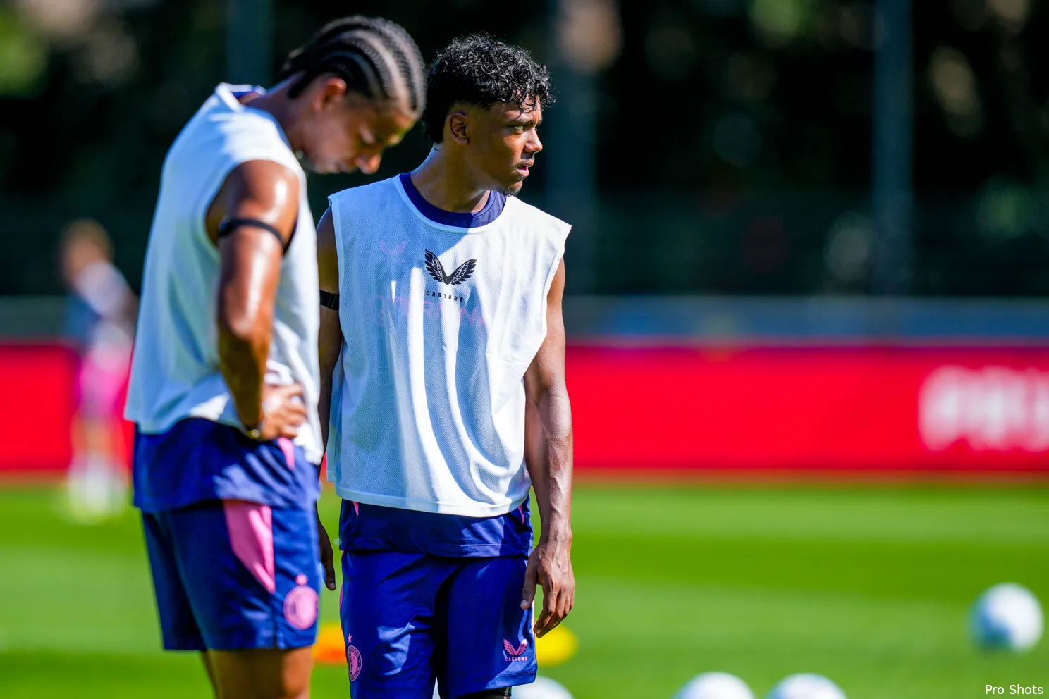 Timber traint individueel bij start voorbereiding (foto's)