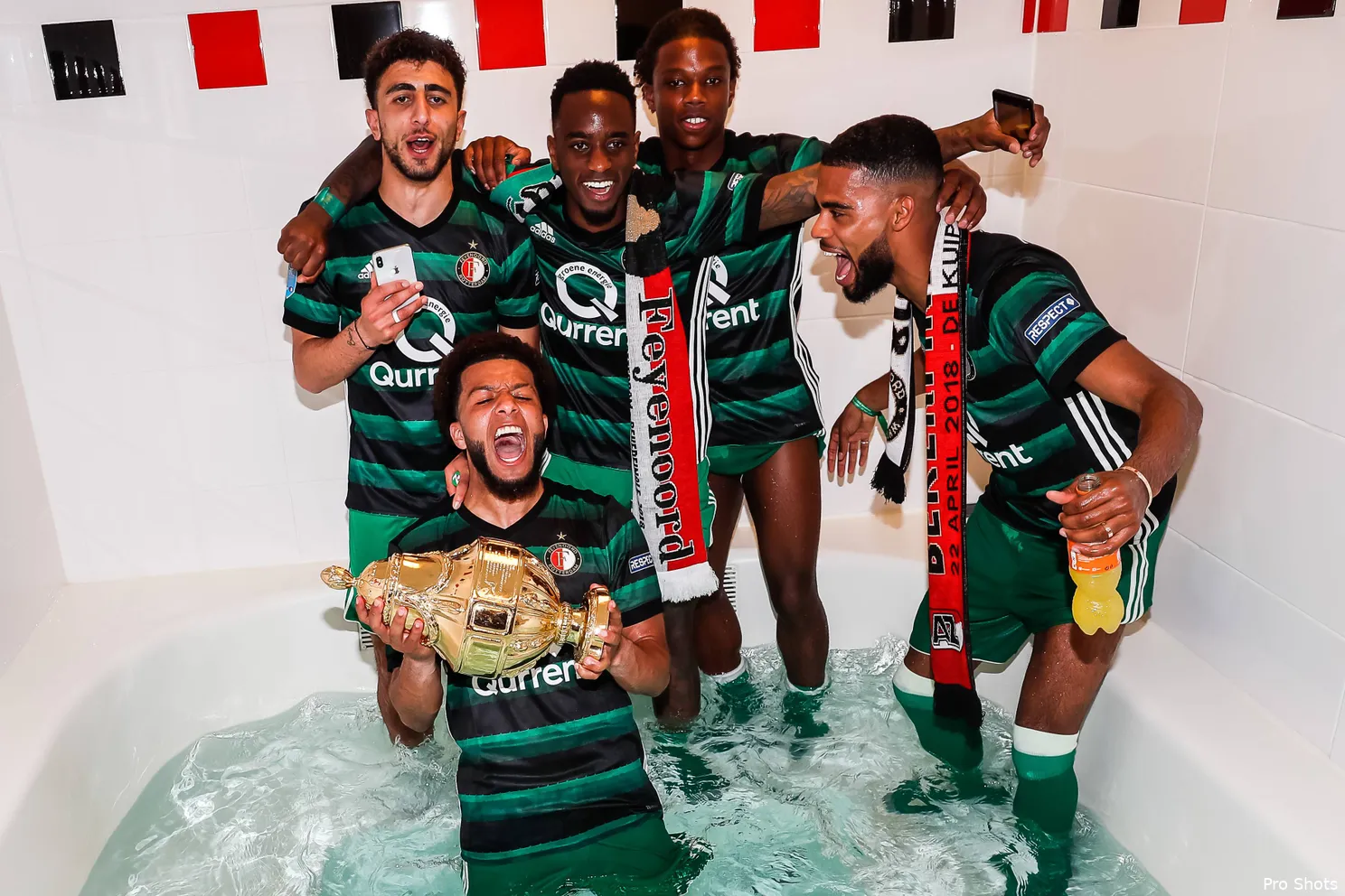 Copyright-ProShots-2144886