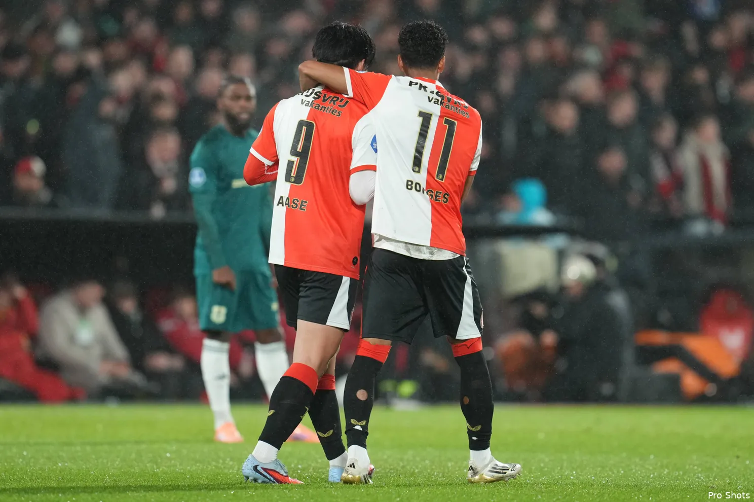 Copyright-ProShots-32383628