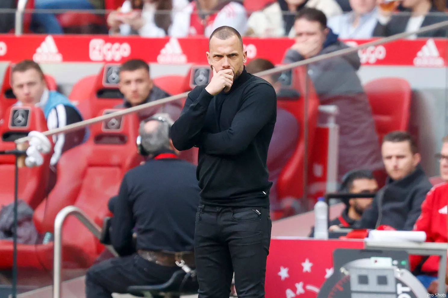 Jansen zag deal tussen Heitinga en Ajax niet zitten: 'Had de neiging om een andere kant op te gaan'