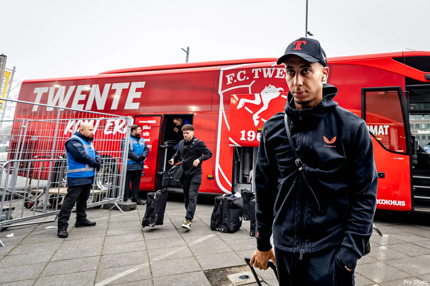 anass salah eddine fc twente 24 25