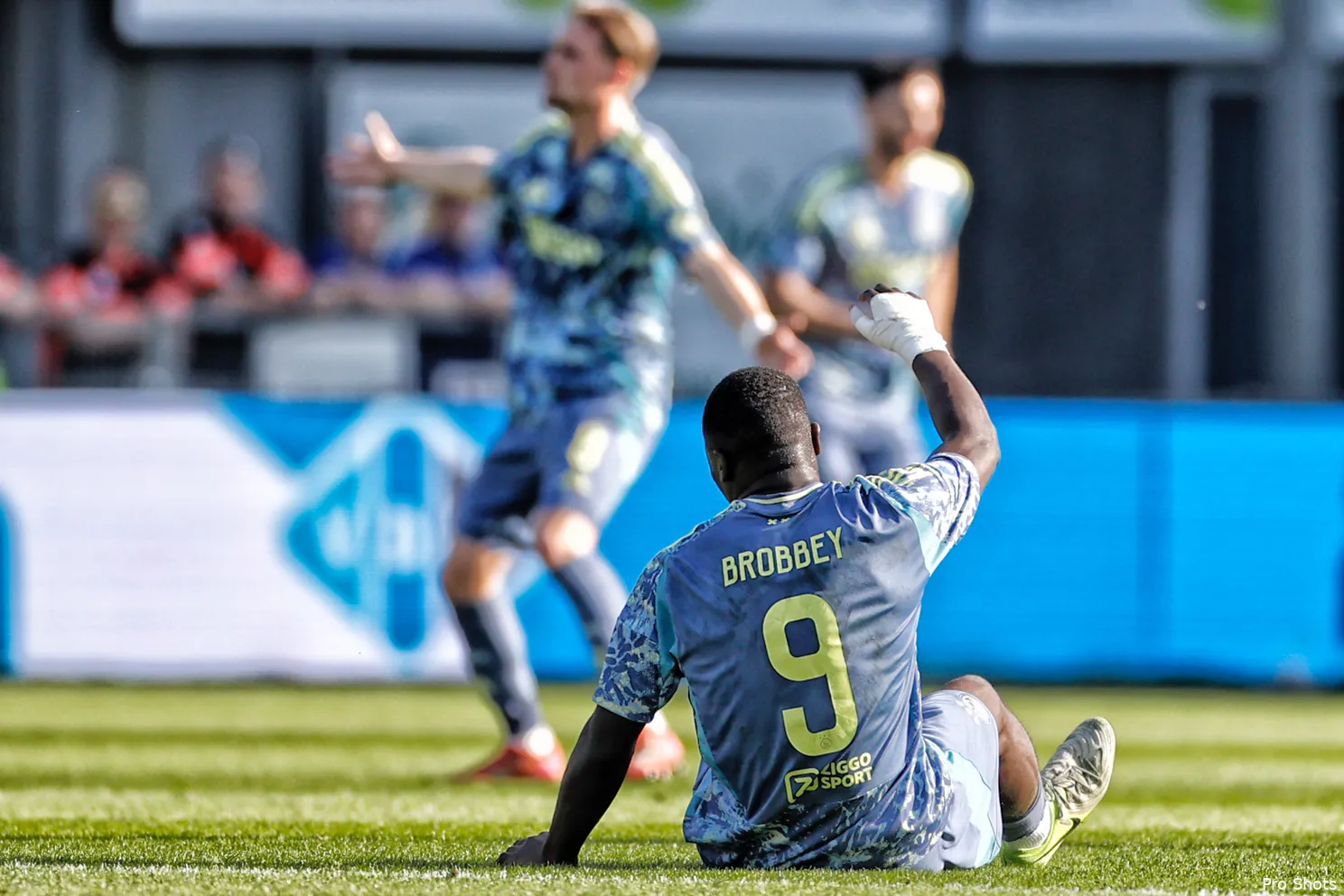 brian brobbey pec zwolle ajax 24 25