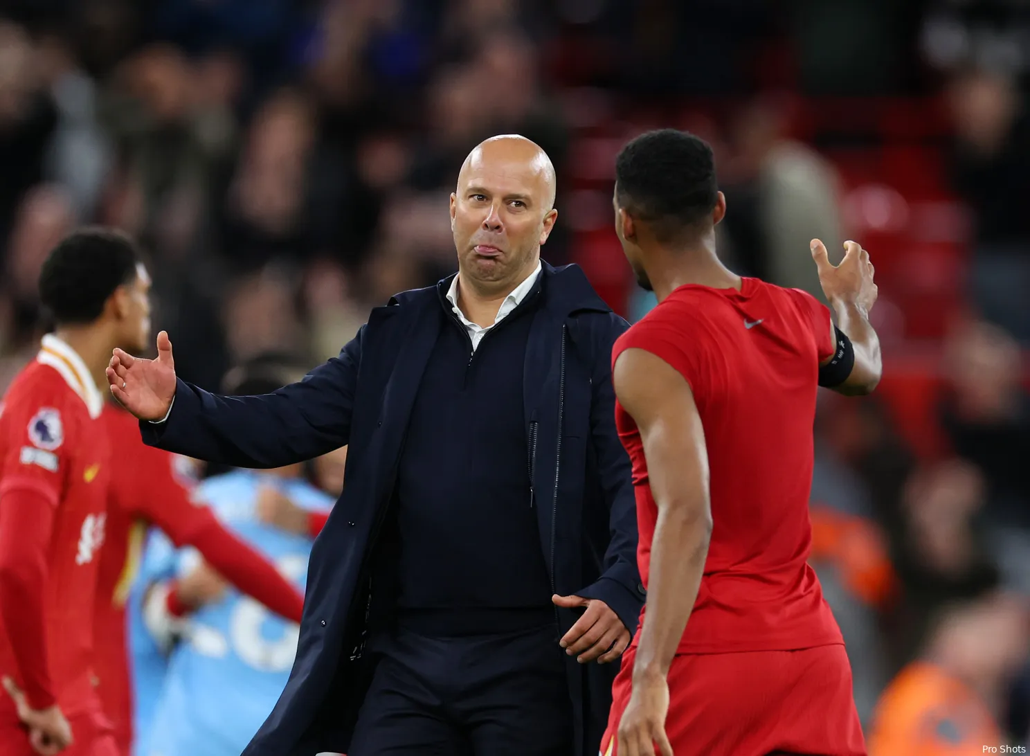 Gravenberch denkt terug aan Ajax-tijd: 'De Ligt, Tadić, Ziyech, iedereen was heel erg goed'