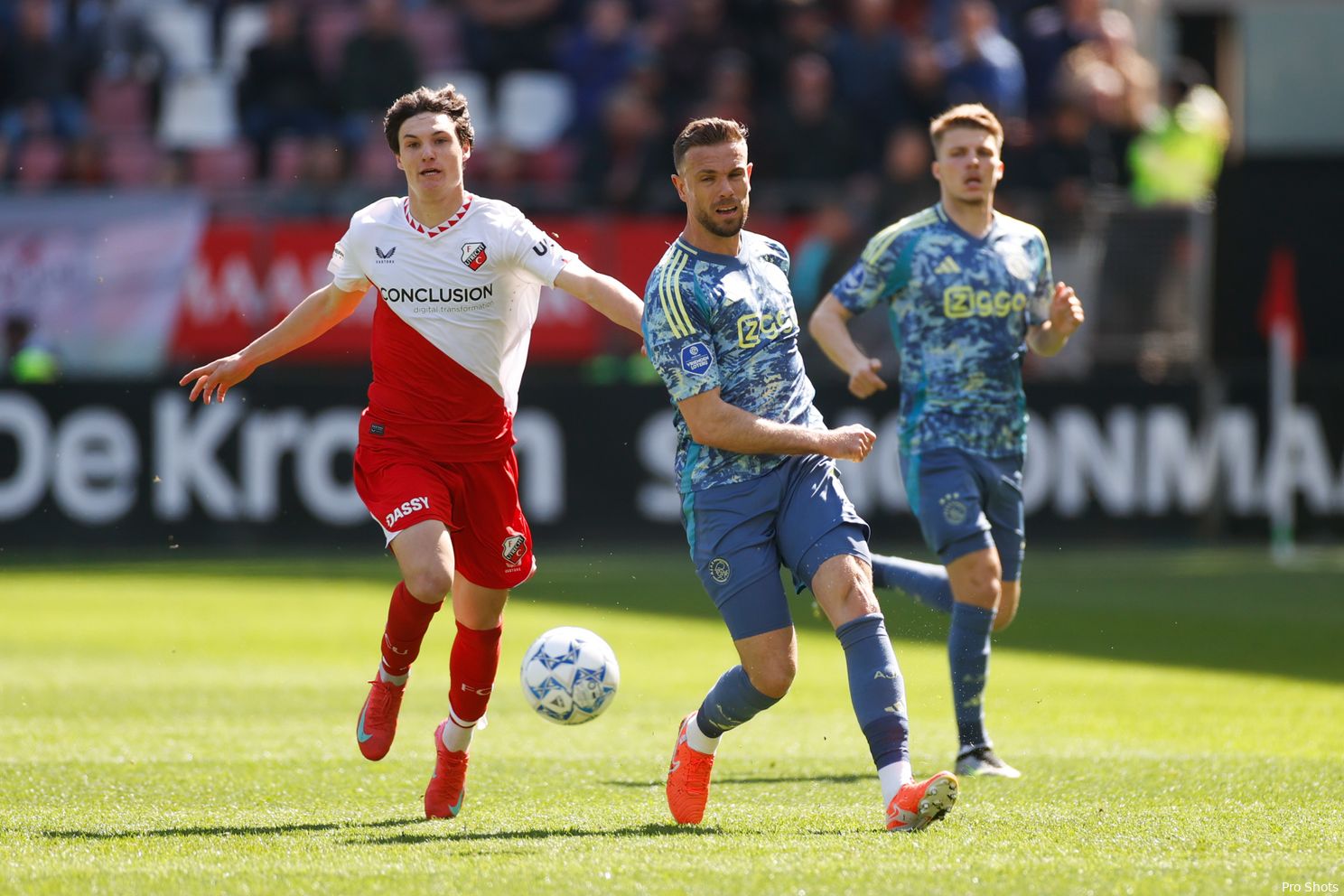 Henderson geschorst voor Sparta-thuis: 'Je wil nooit een wedstrijd missen'