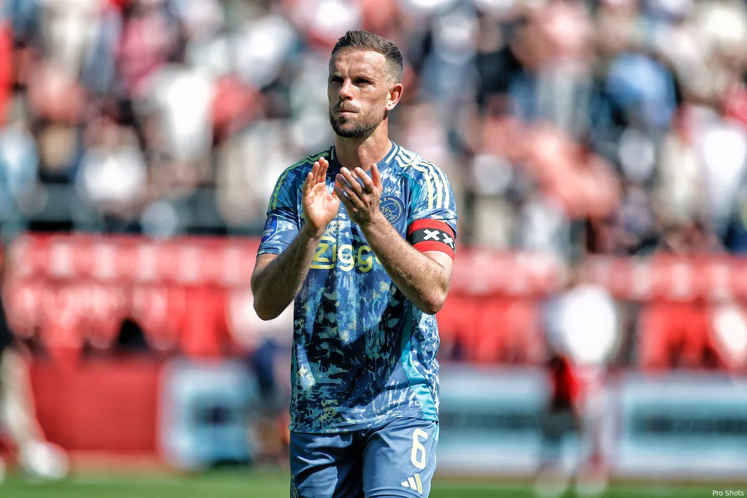 jordan henderson utrecht ajax 24 25