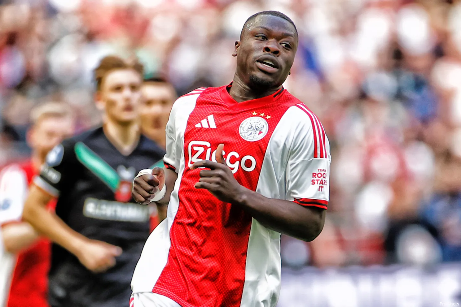 brian brobbey ajax fc twente 24 25