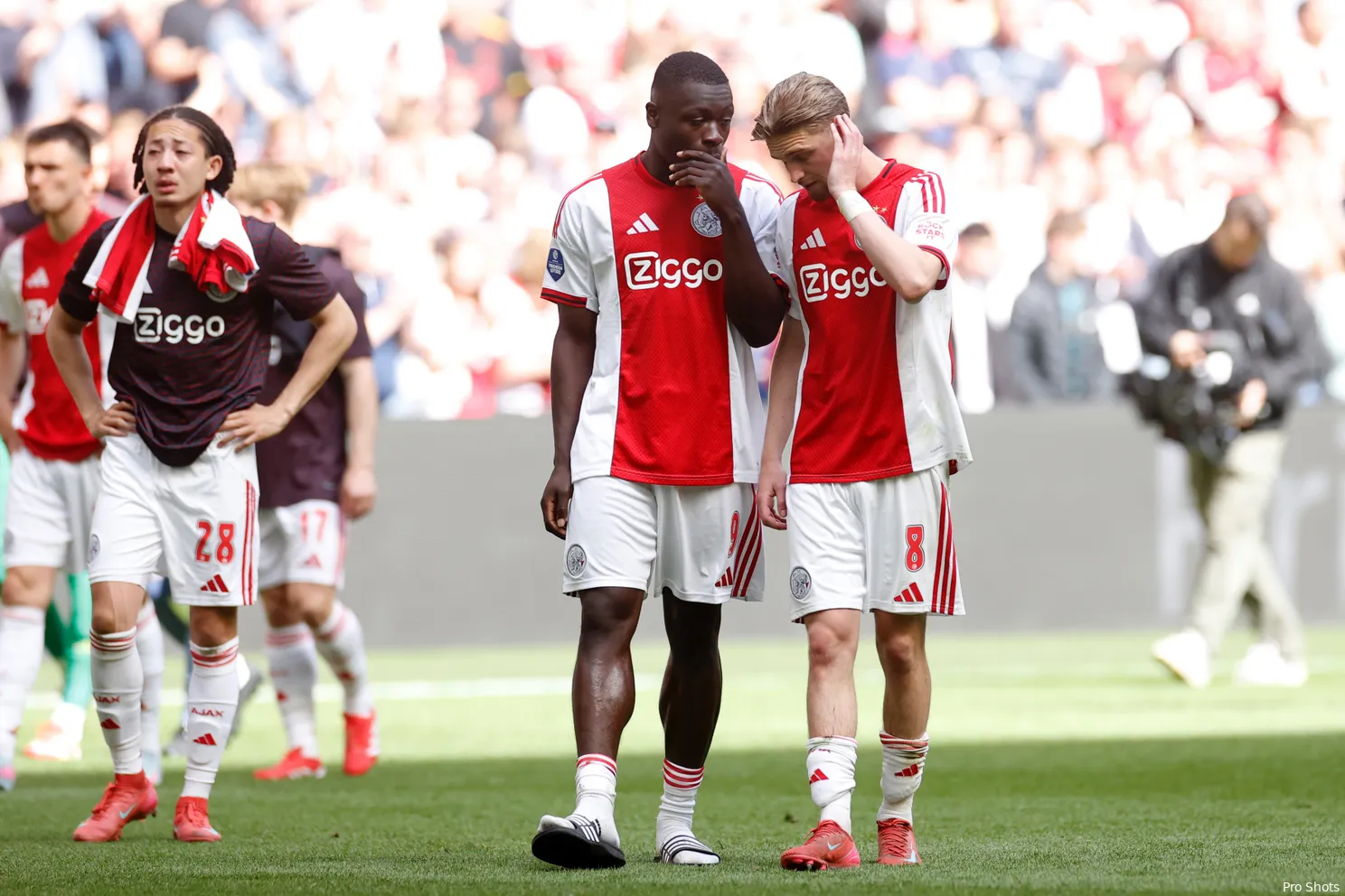 brian brobbey kenneth taylor ajax twente 24 25