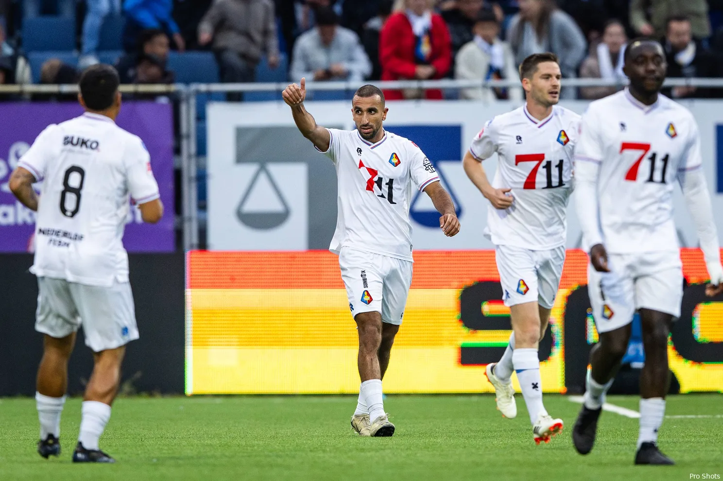 Telstar en Willem II houden het spannend in heenduel in play-offs om promotie/degradatie