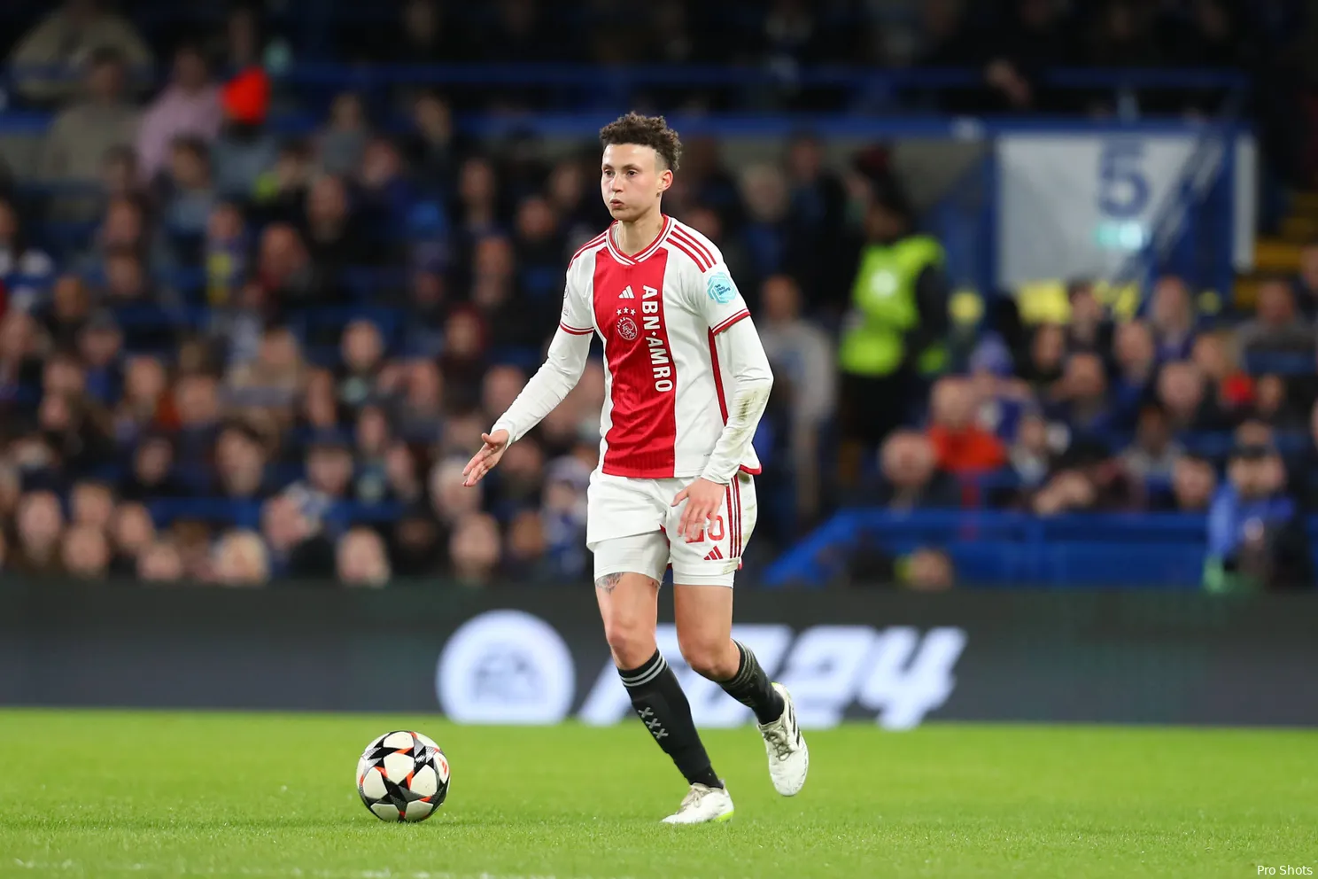 Rondom Ajax: Hato sluit zondag al aan bij selectie Jong Oranje voor EK O21