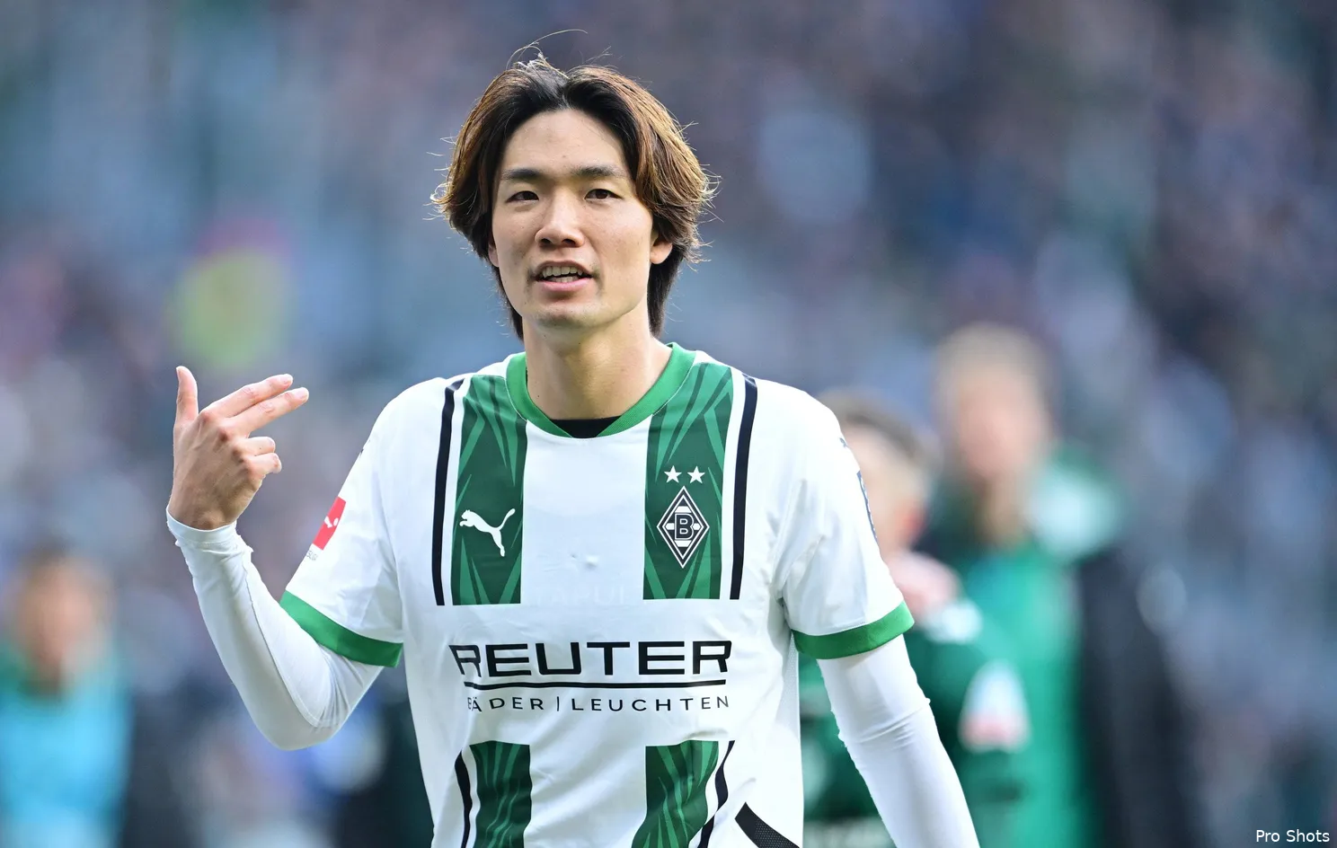 ko-itakura-borussia-mönchengladbach-25-26