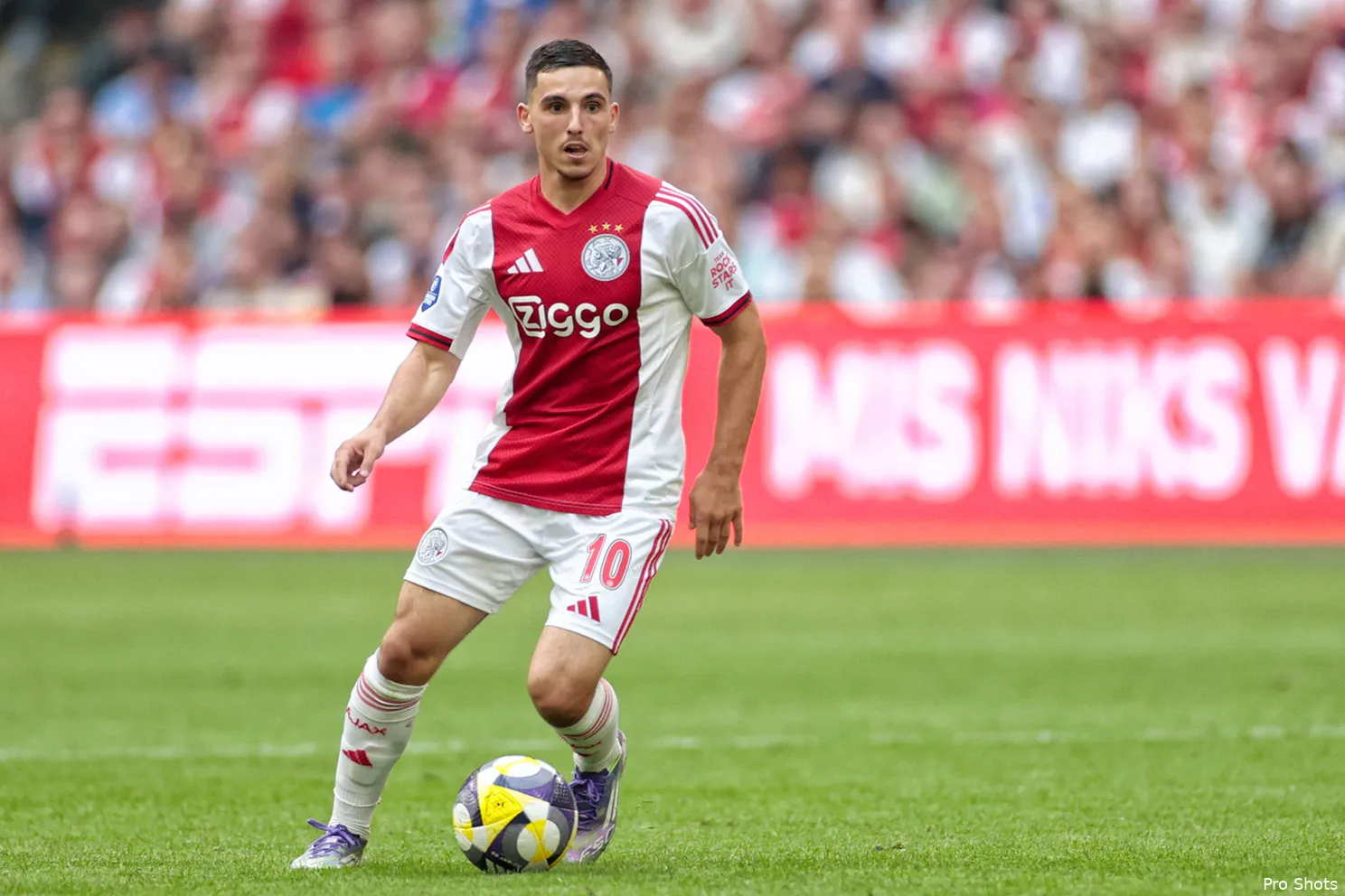 oscar-gloukh-ajax-heracles-25-26