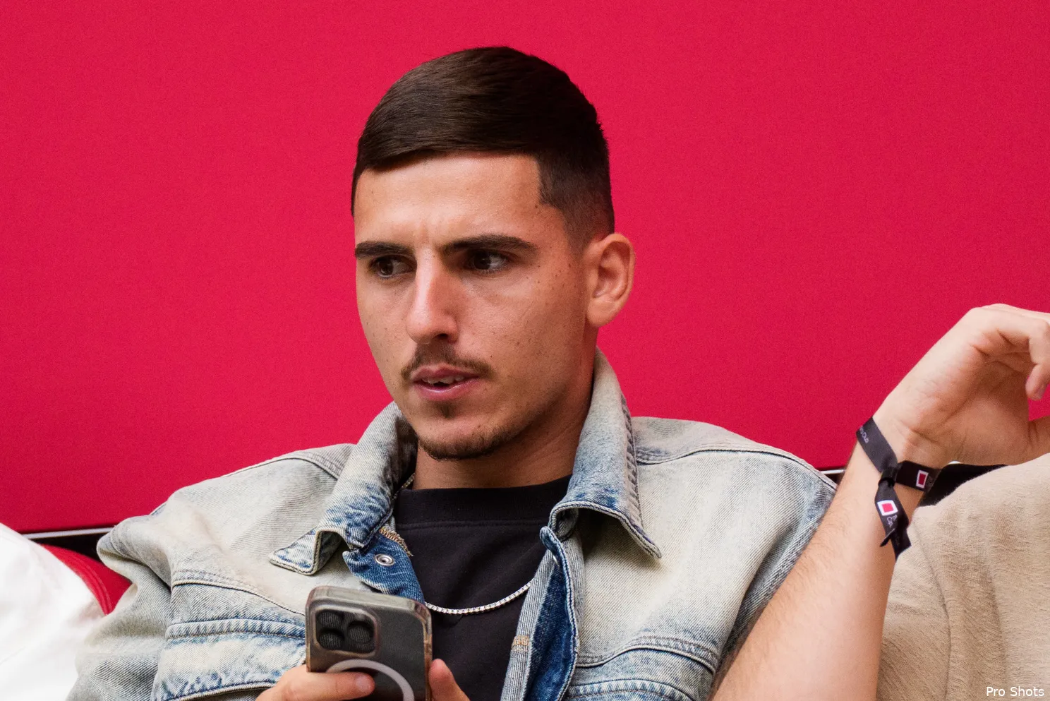 oscar-gloukh-ajax-monaco-25-26