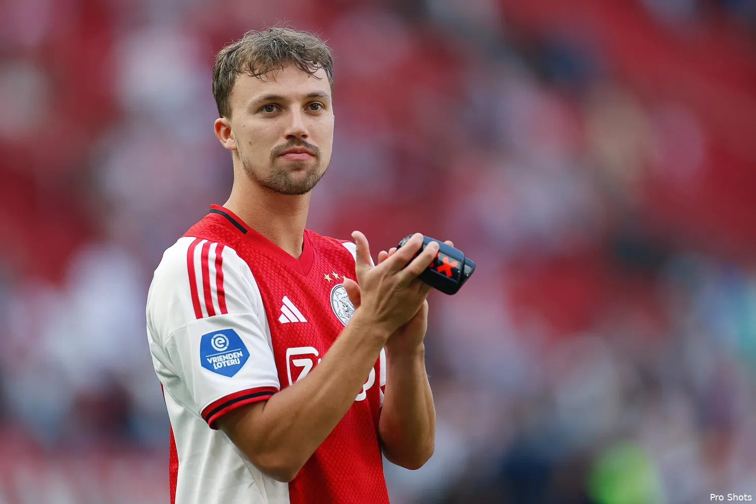 youri-regeer-ajax-telstar-25-26