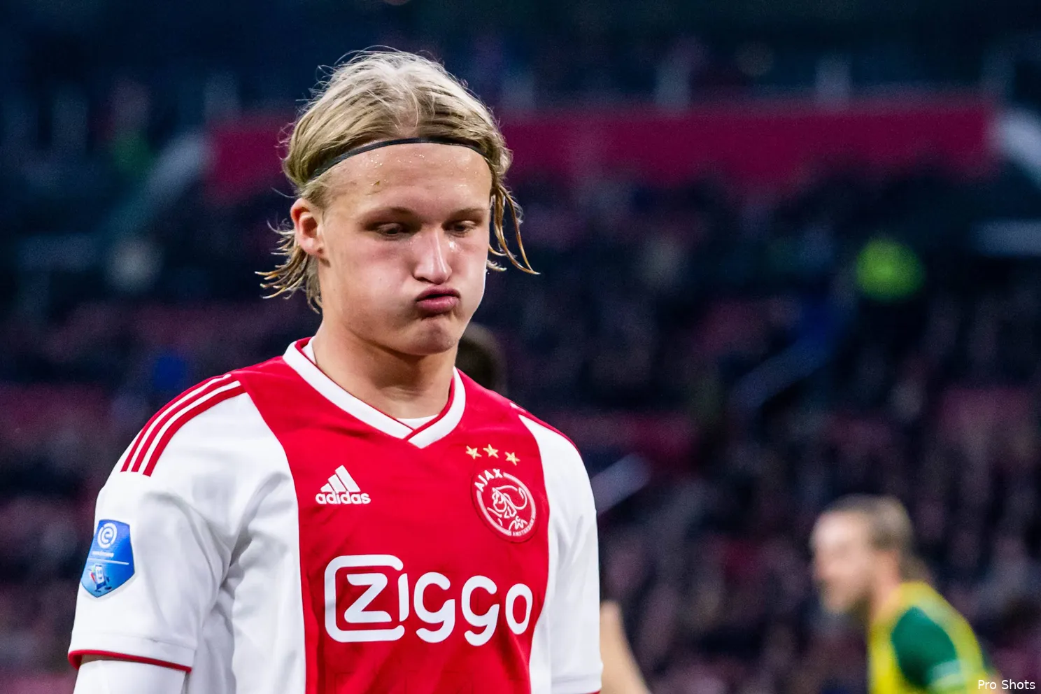 kasper-dolberg-ajax
