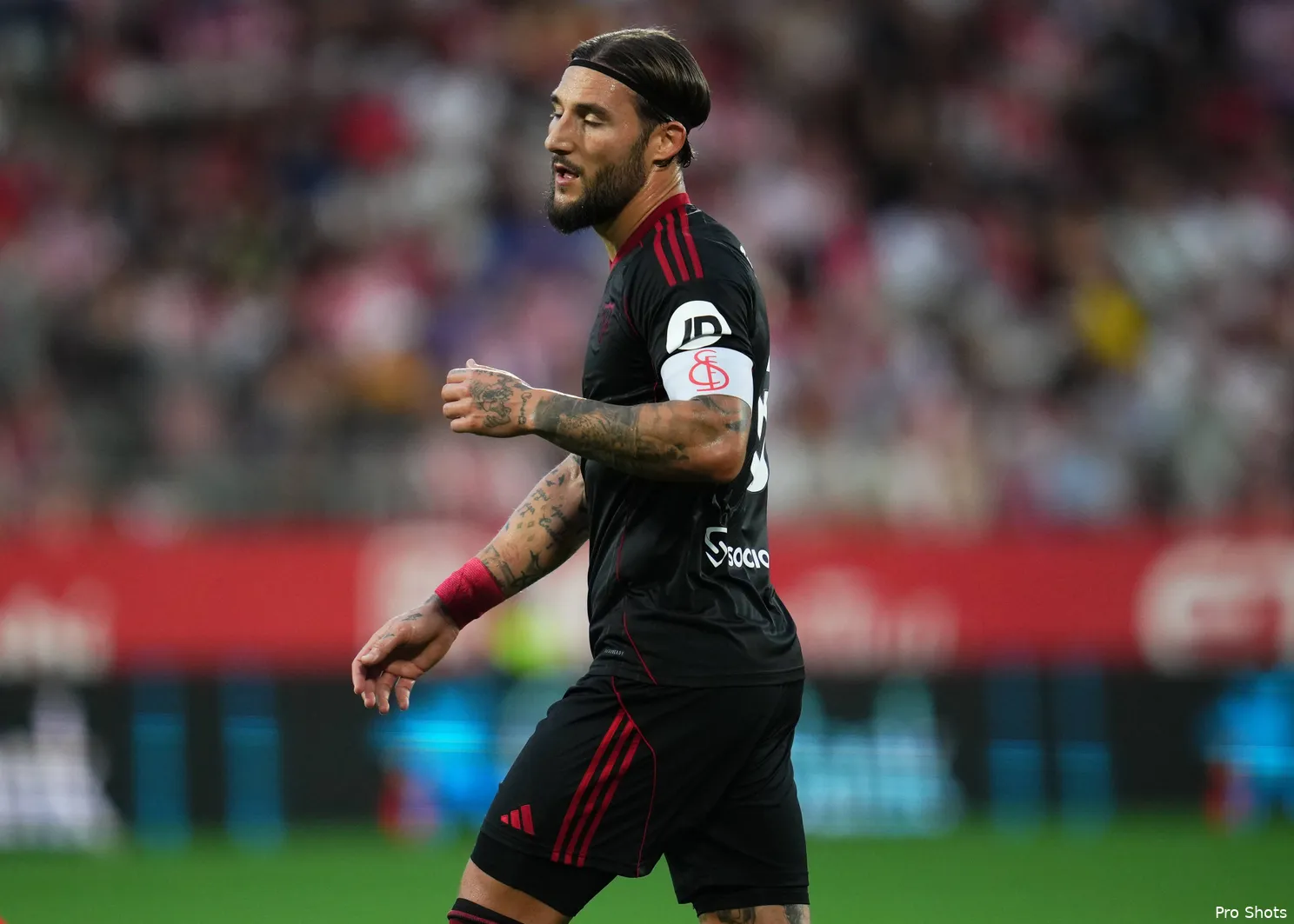 nemanja-gudelj-sevilla-2025