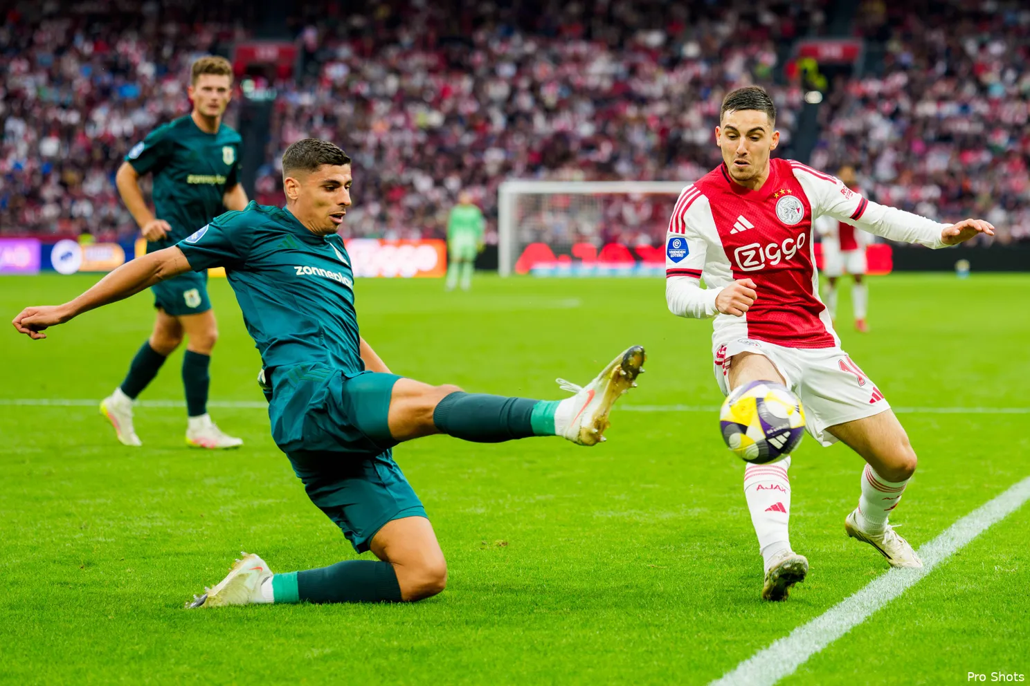 oscar-gloukh-pec-zwolle-25-26