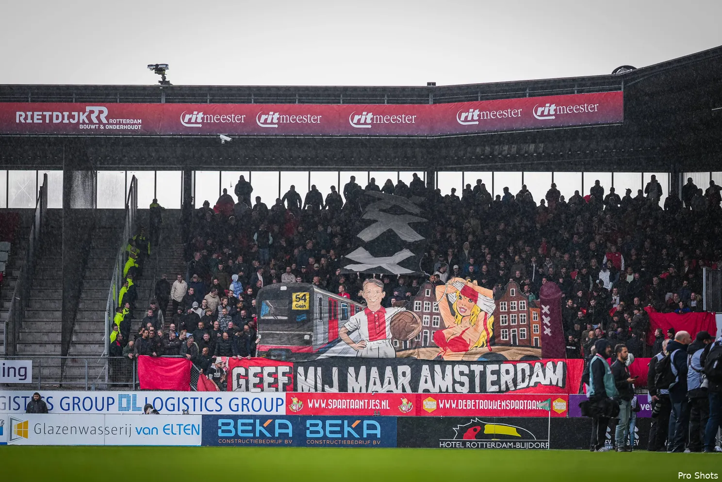 ajax-supporters-uitvak-sparta-25-26
