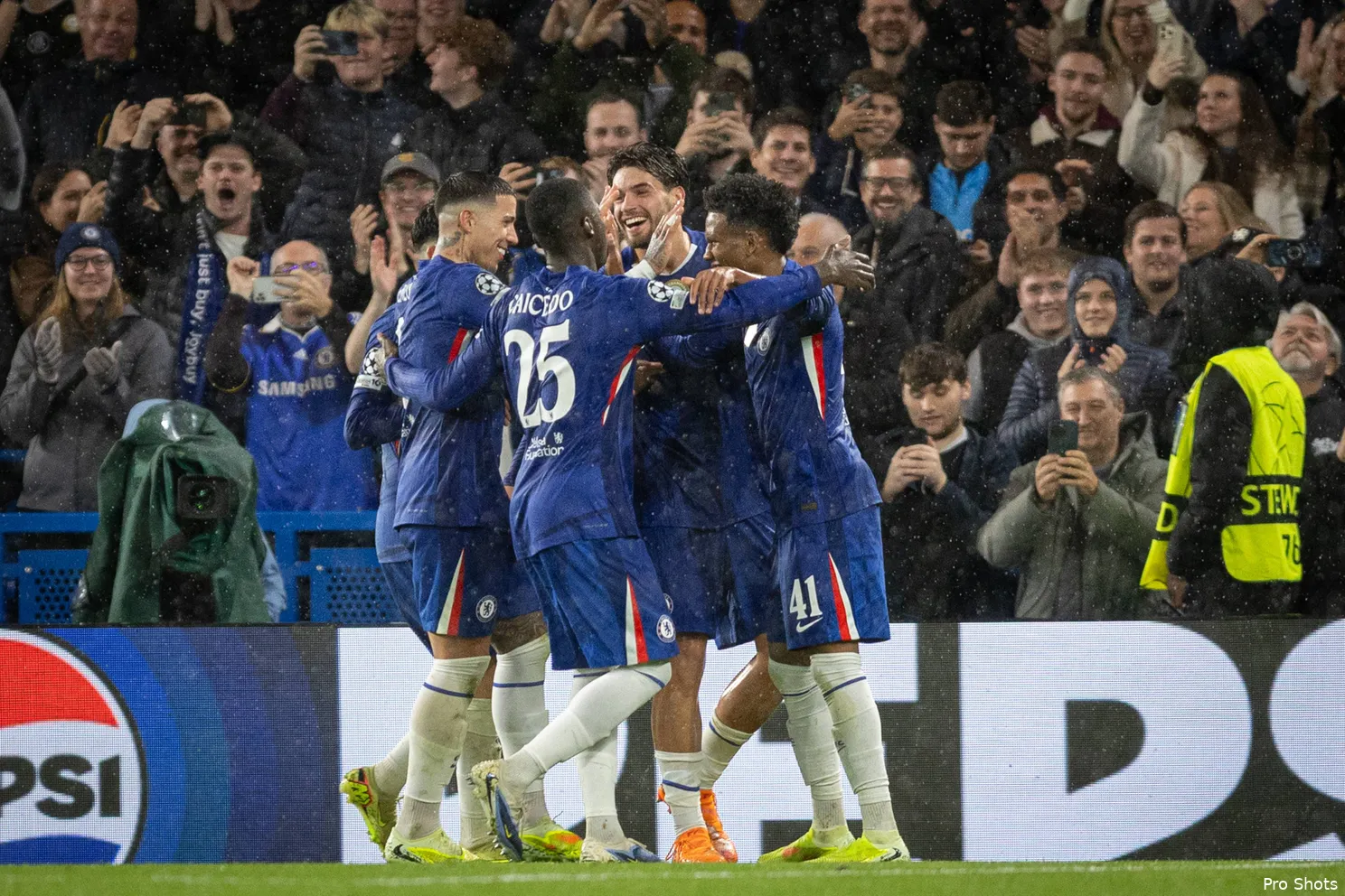 chelsea-ajax-team-25-26