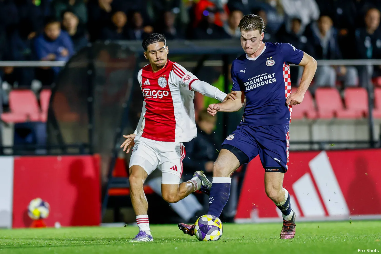 Emre Unuvar Jong Ajax Jong PSV