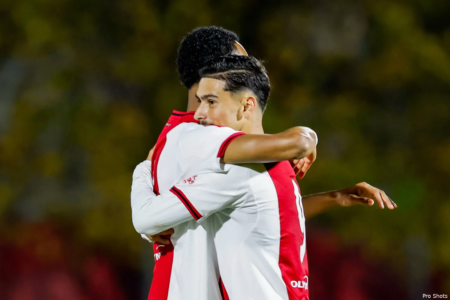 Kayden Wolff Emre Unuvar Jong Ajax Jong PSV