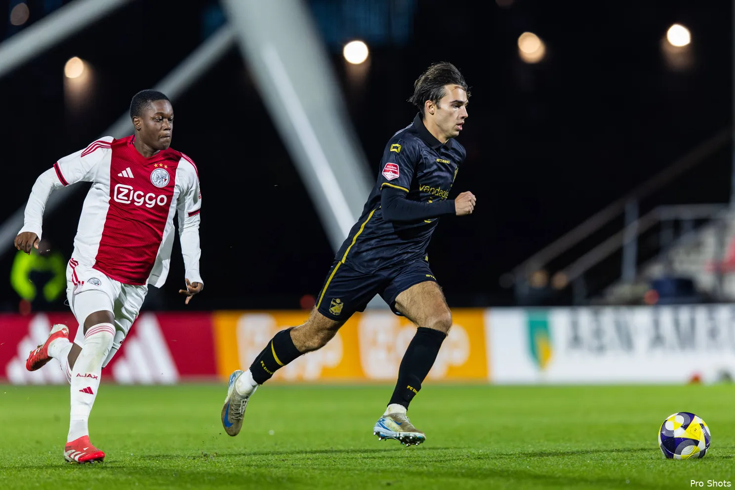 Kennynho Kasanwirjo Jong Ajax FC Emmen