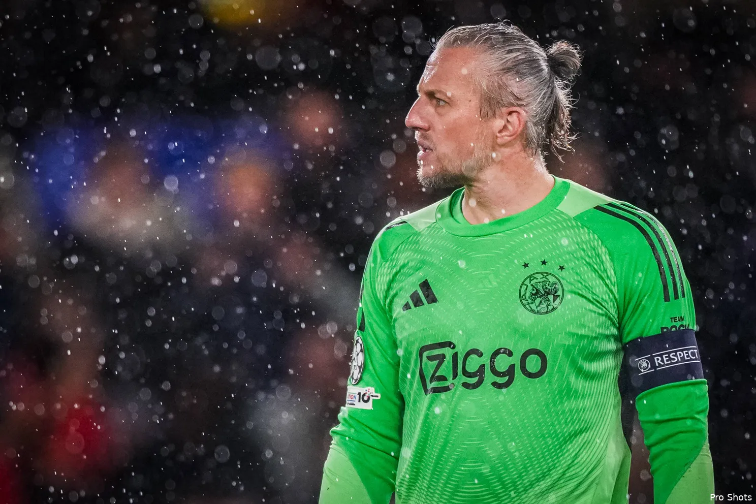 remko-pasveer-chelsea-ajax-25-26