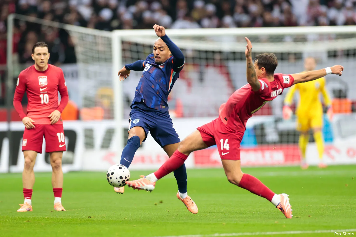 donyell-malen-polen-nederland-2025