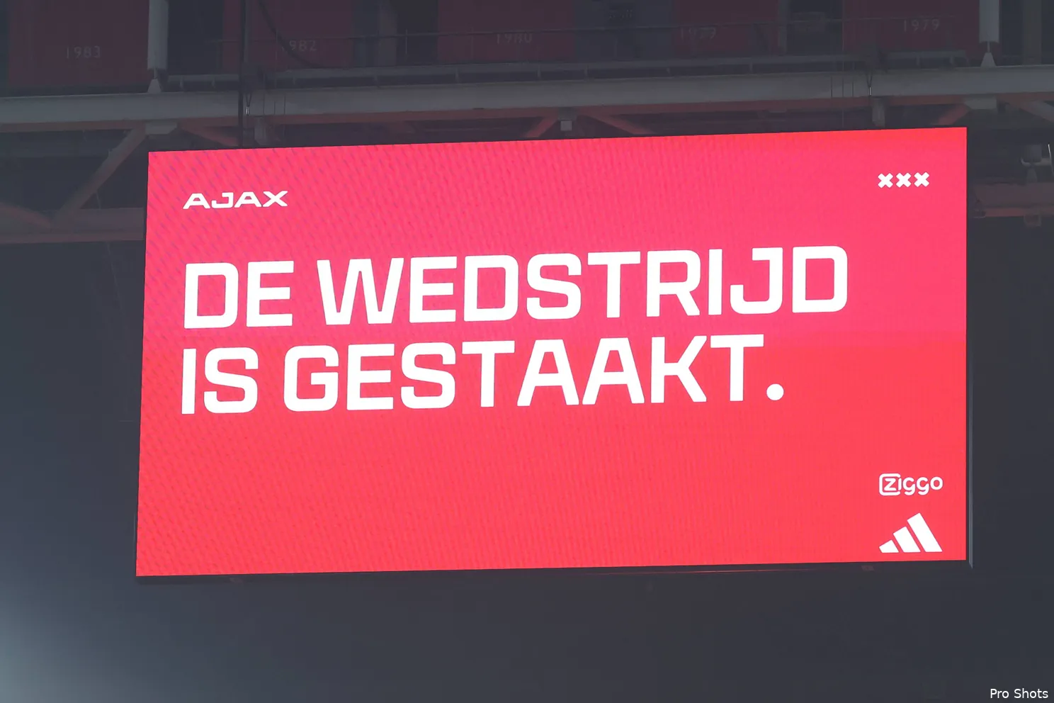 johan-cruijff-arena-ajax-groningen-25-26