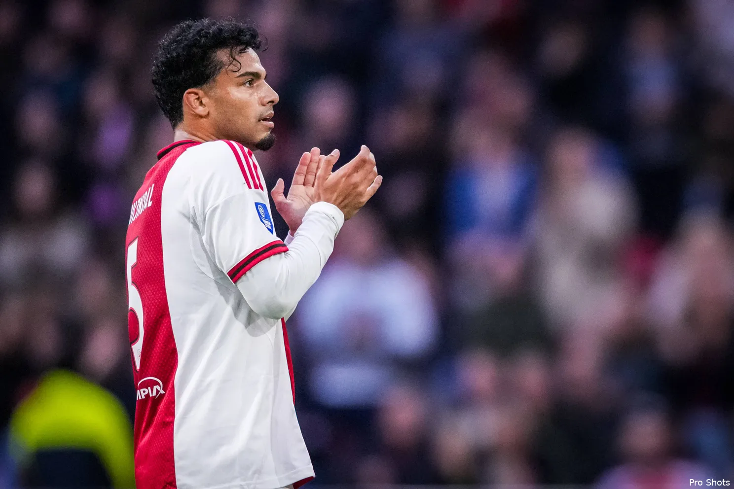 owen-wijndal-ajax-heerenveen-25-26