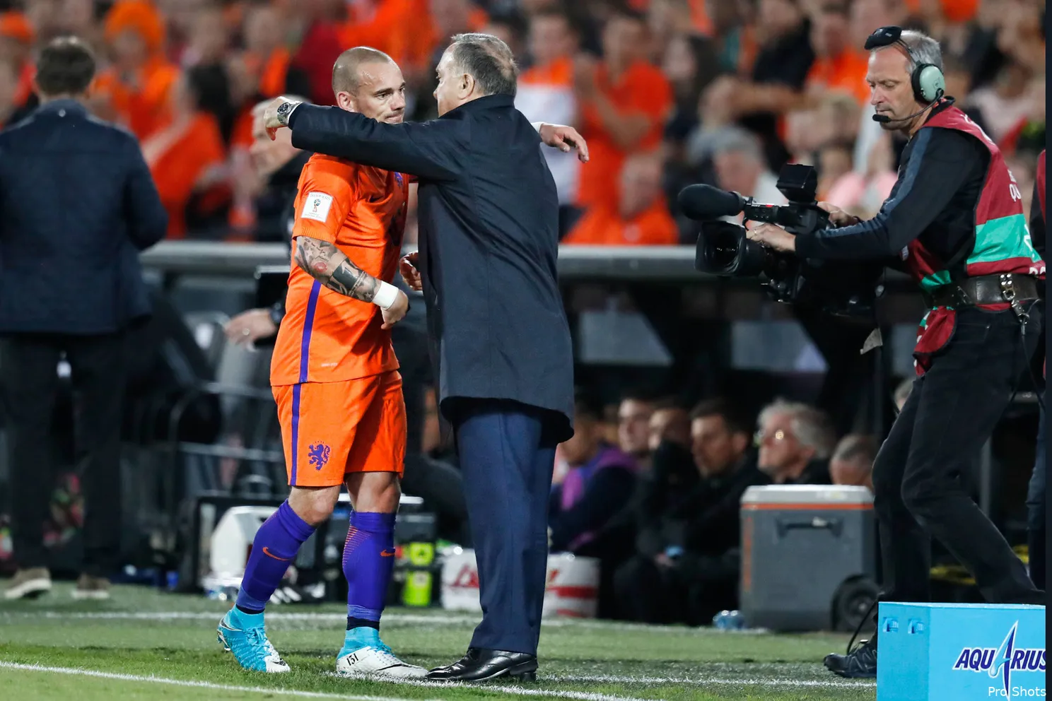 wesley-sneijder-dick-advocaat