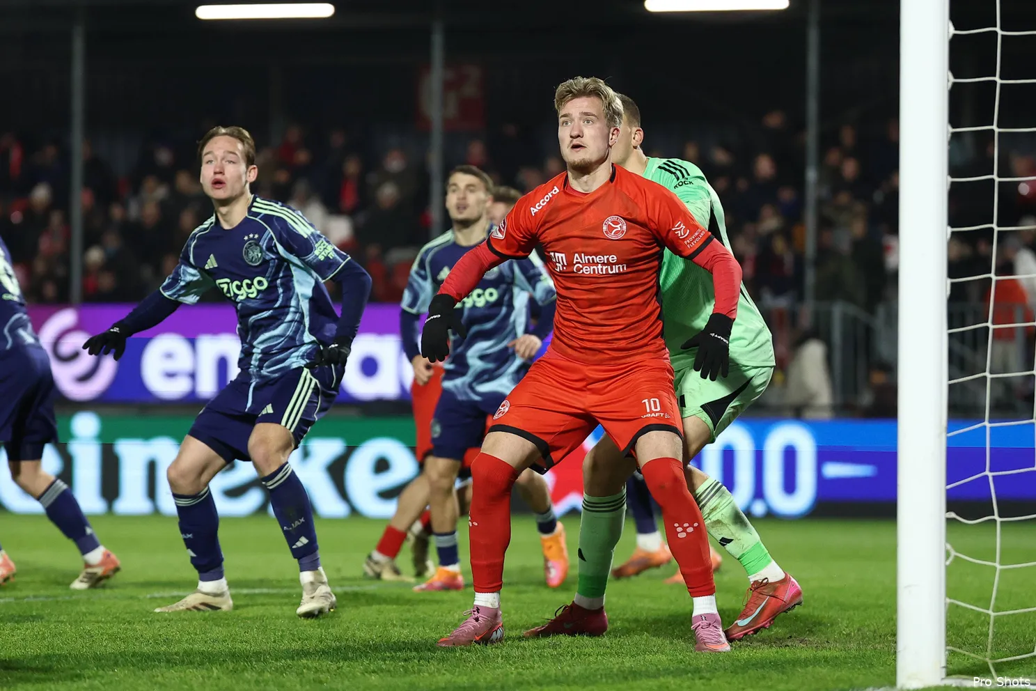 Julian Rijkhoff Almere City Jong Ajax