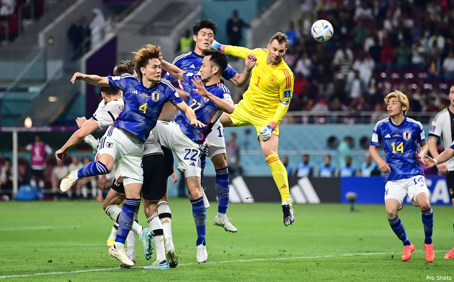 ko-itakura-takehiro-tomiyasu-japan-2022