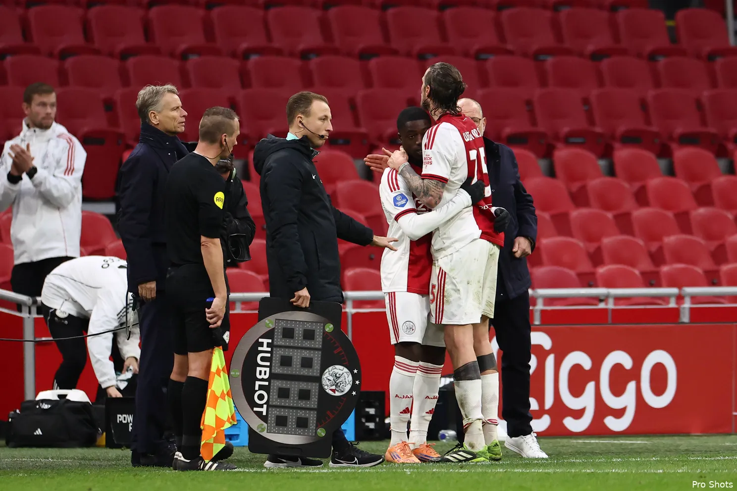 nash-weghorst-ajax-groningen-25-26