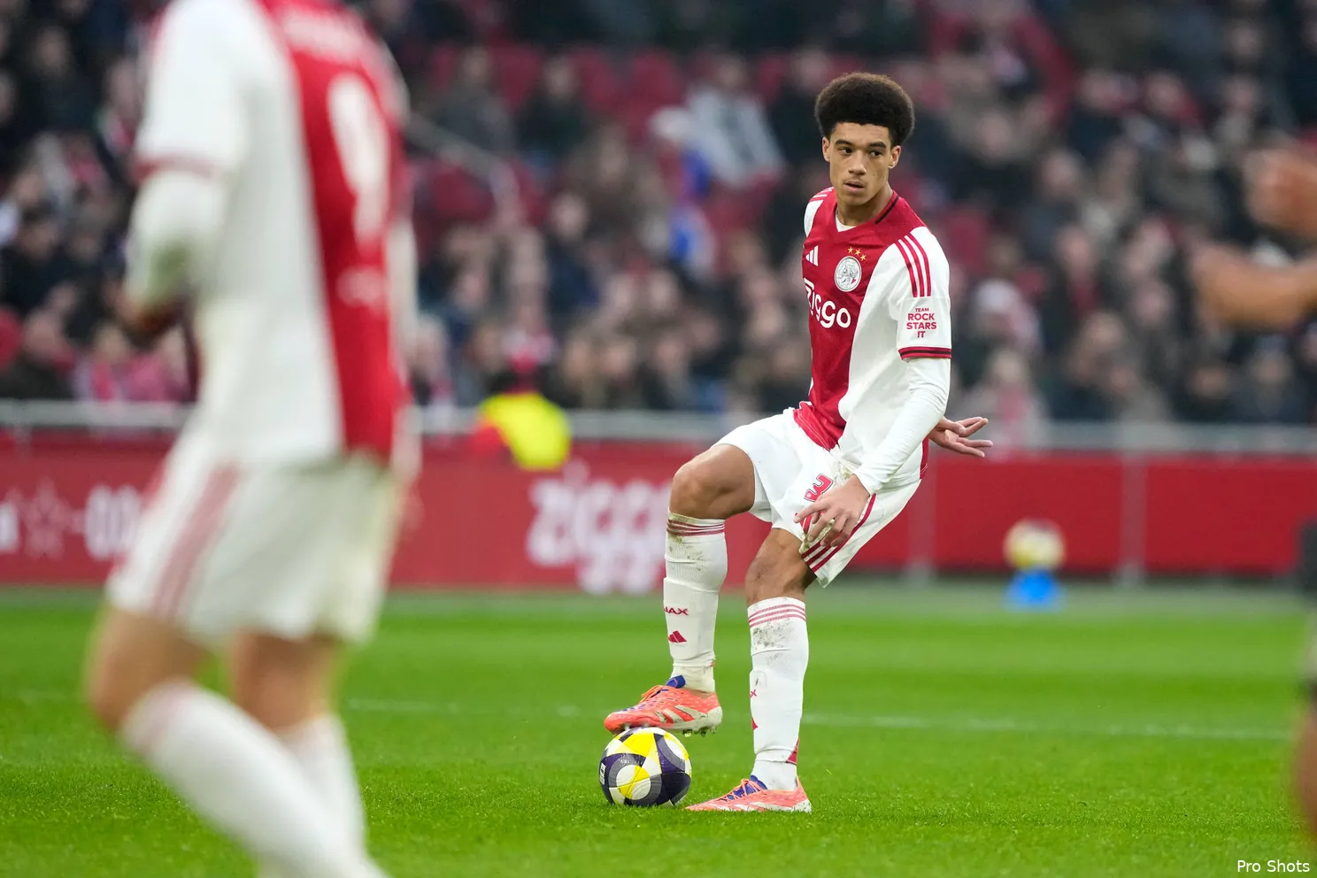 aaron-bouwman-ajax-25-26