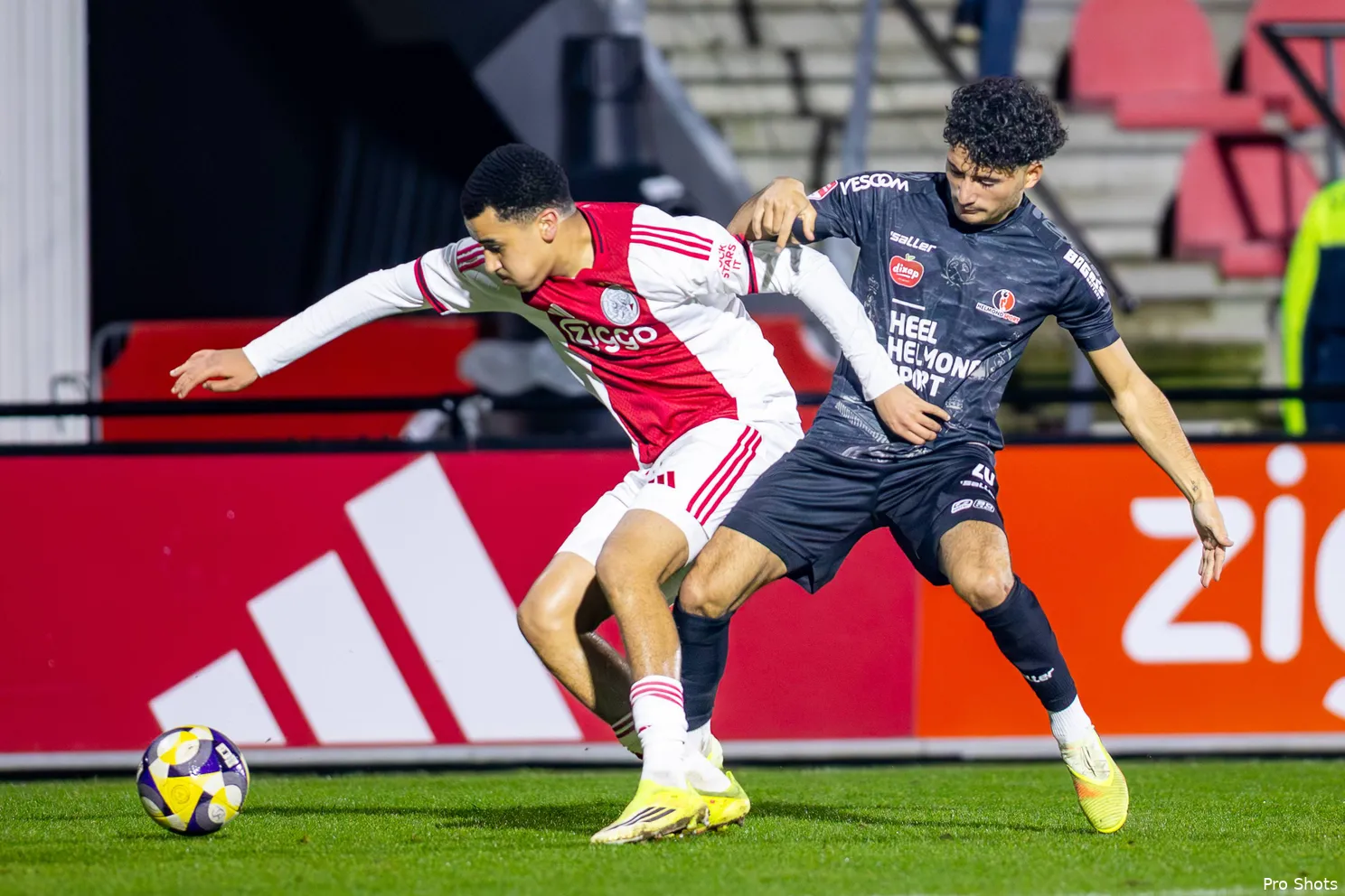 Abdellah Ouazane Jong Ajax Helmond Sport Ajax Showtime