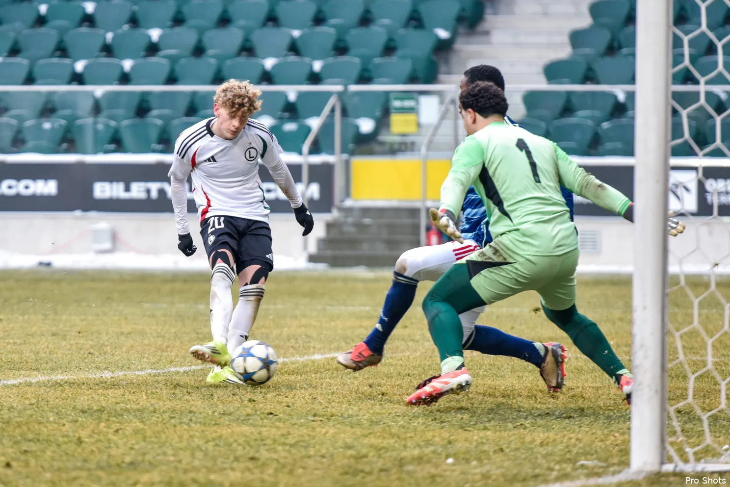 Aymean El Hani Ajax O19 Legia Warschau O19 Youth League