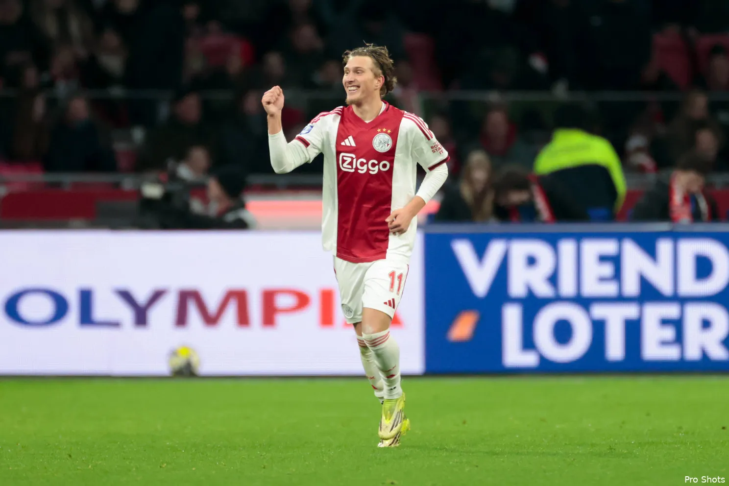 Ajax Showtime Mika Godts