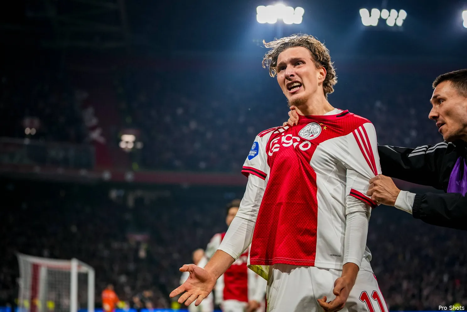 Ajax Showtime Mika Godts