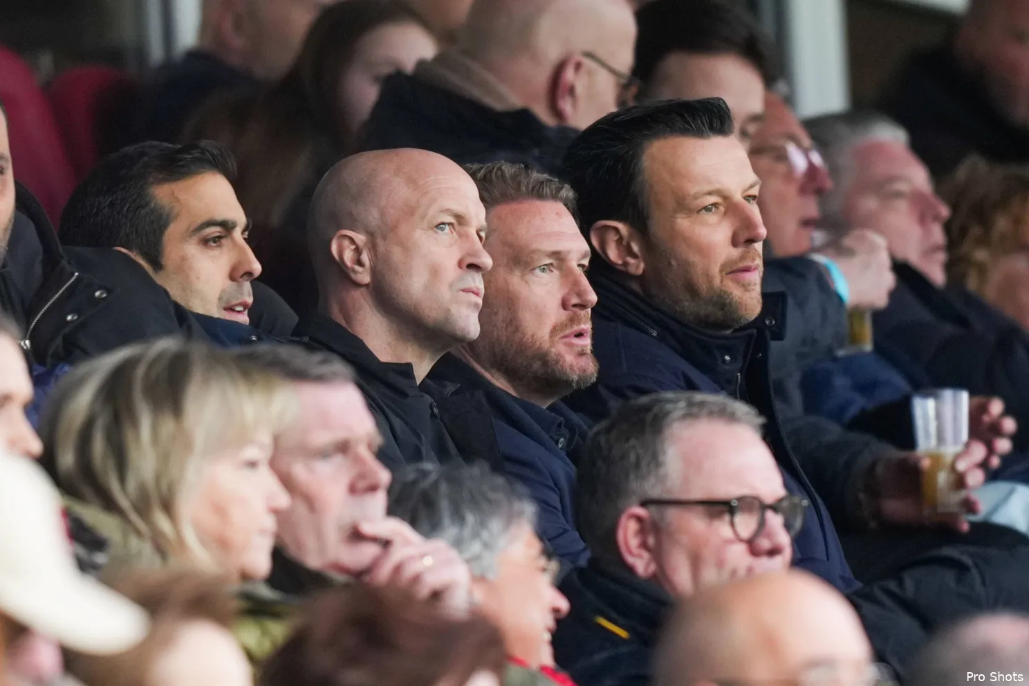 oel-lara-jordi-cruijff-marijn-beuker-menno-geelen-excelsior-ajax-25-26