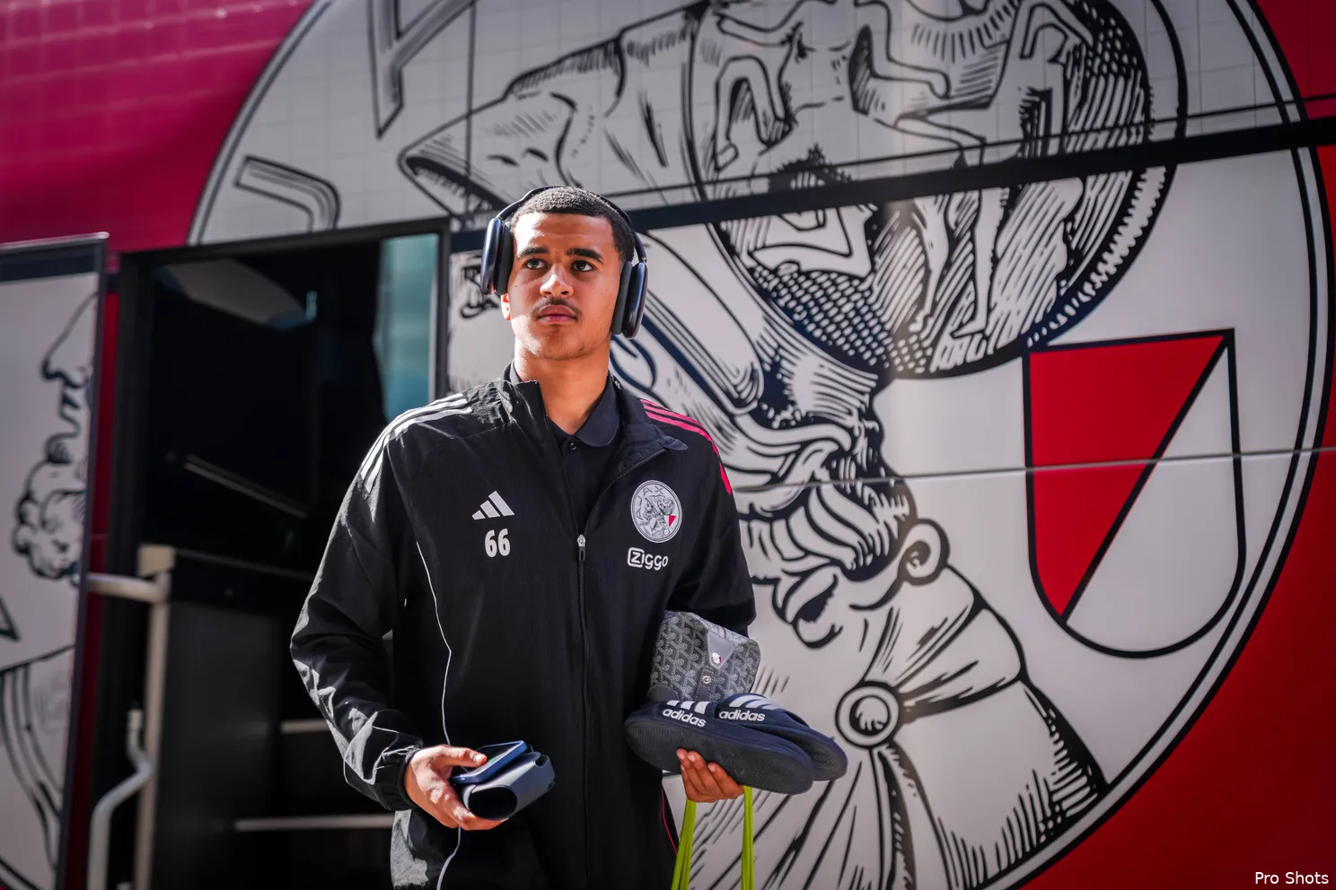 Ajax Showtime Abdellah Ouazane