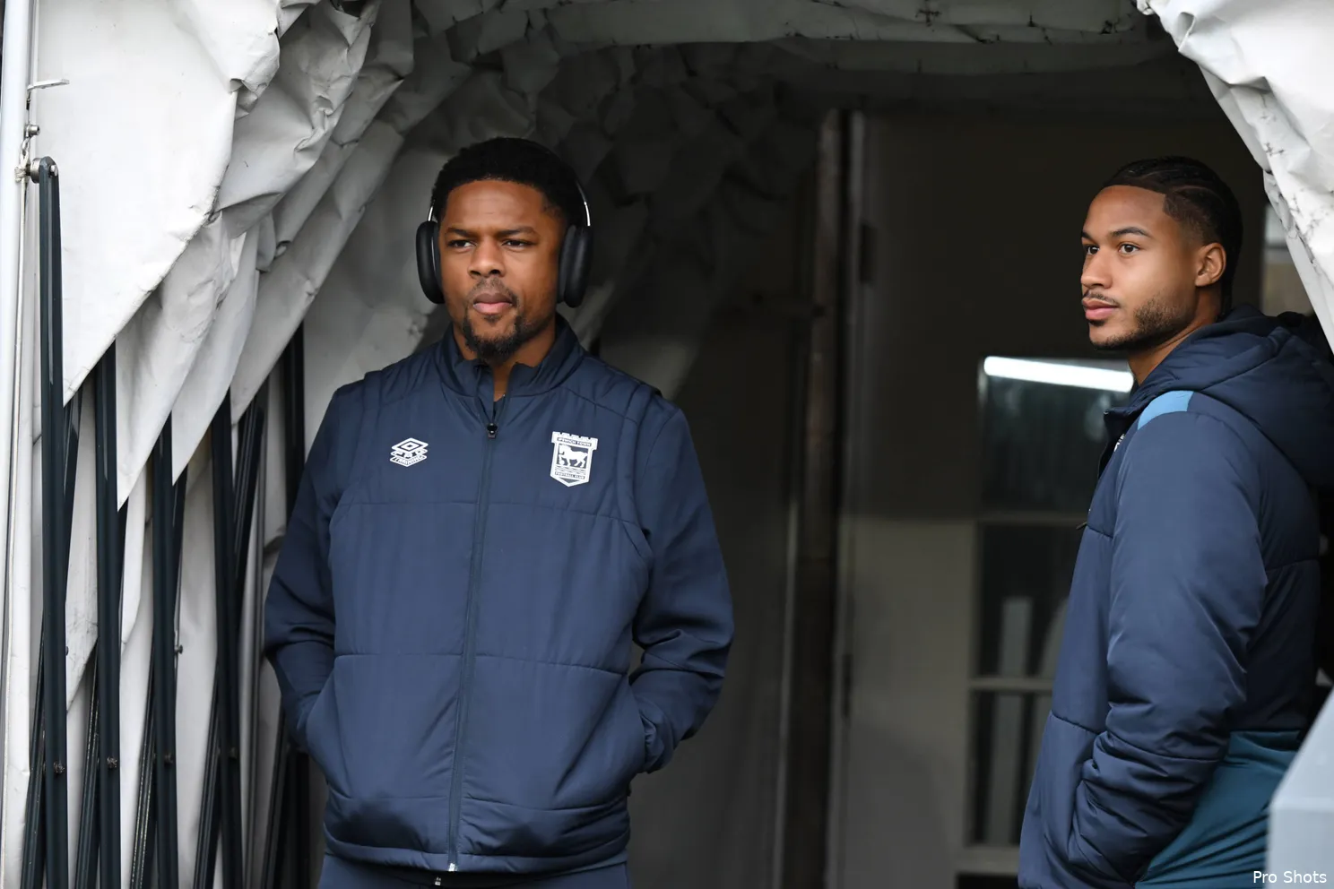 Ajax Showtime Chuba Akpom