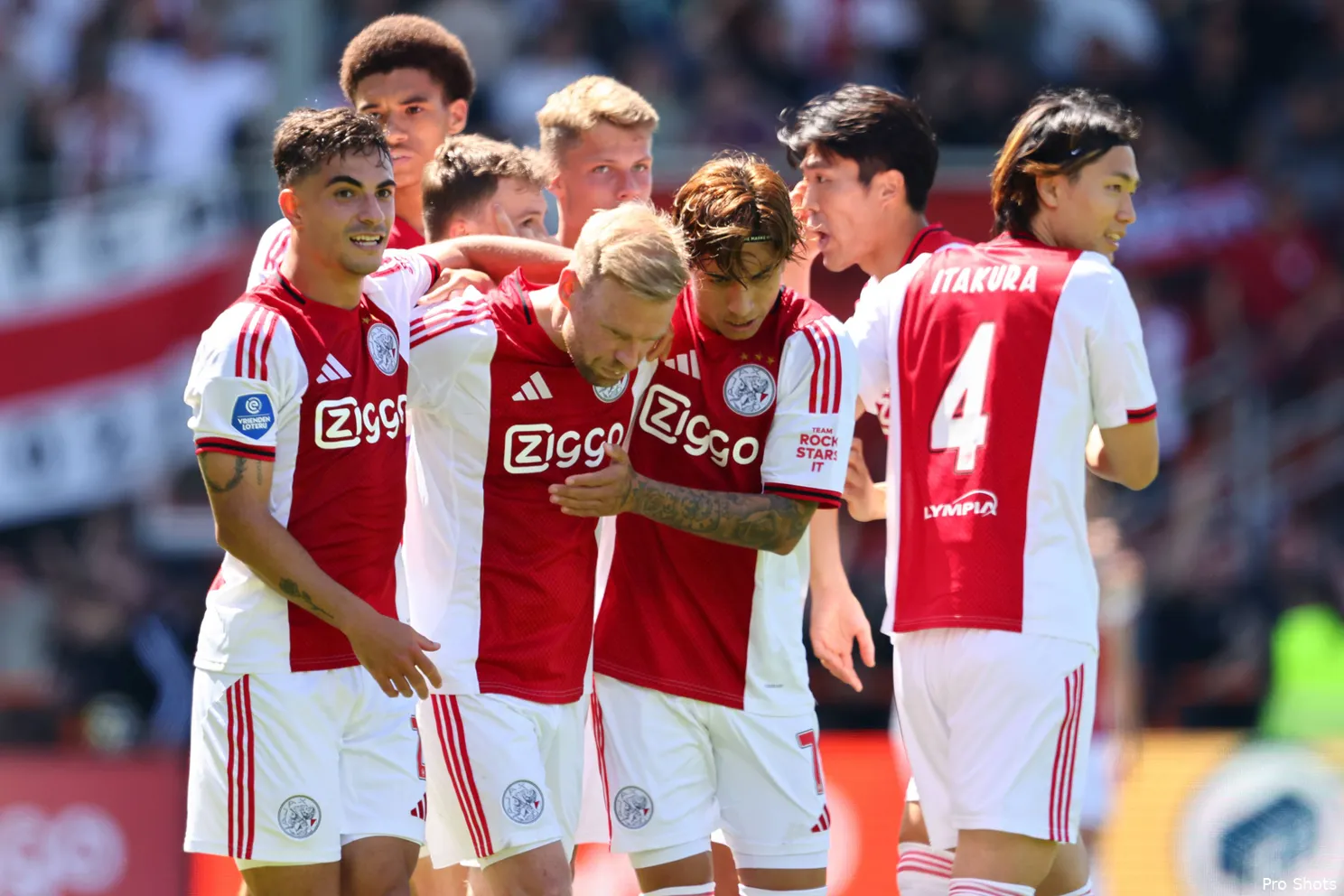 Ajax Showtime Hele Team