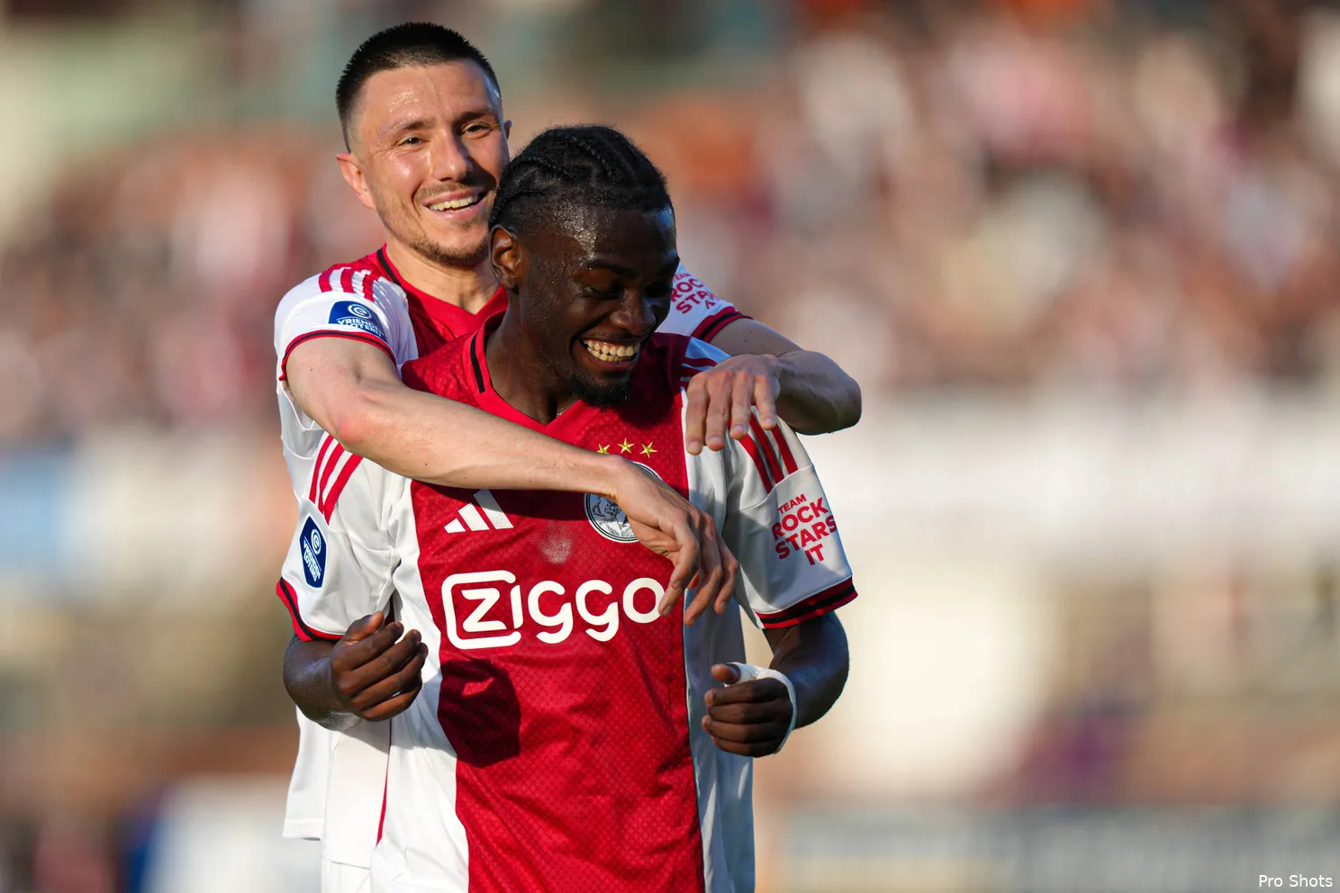 Ajax Showtime Steven Berghuis Jorthy Mokio