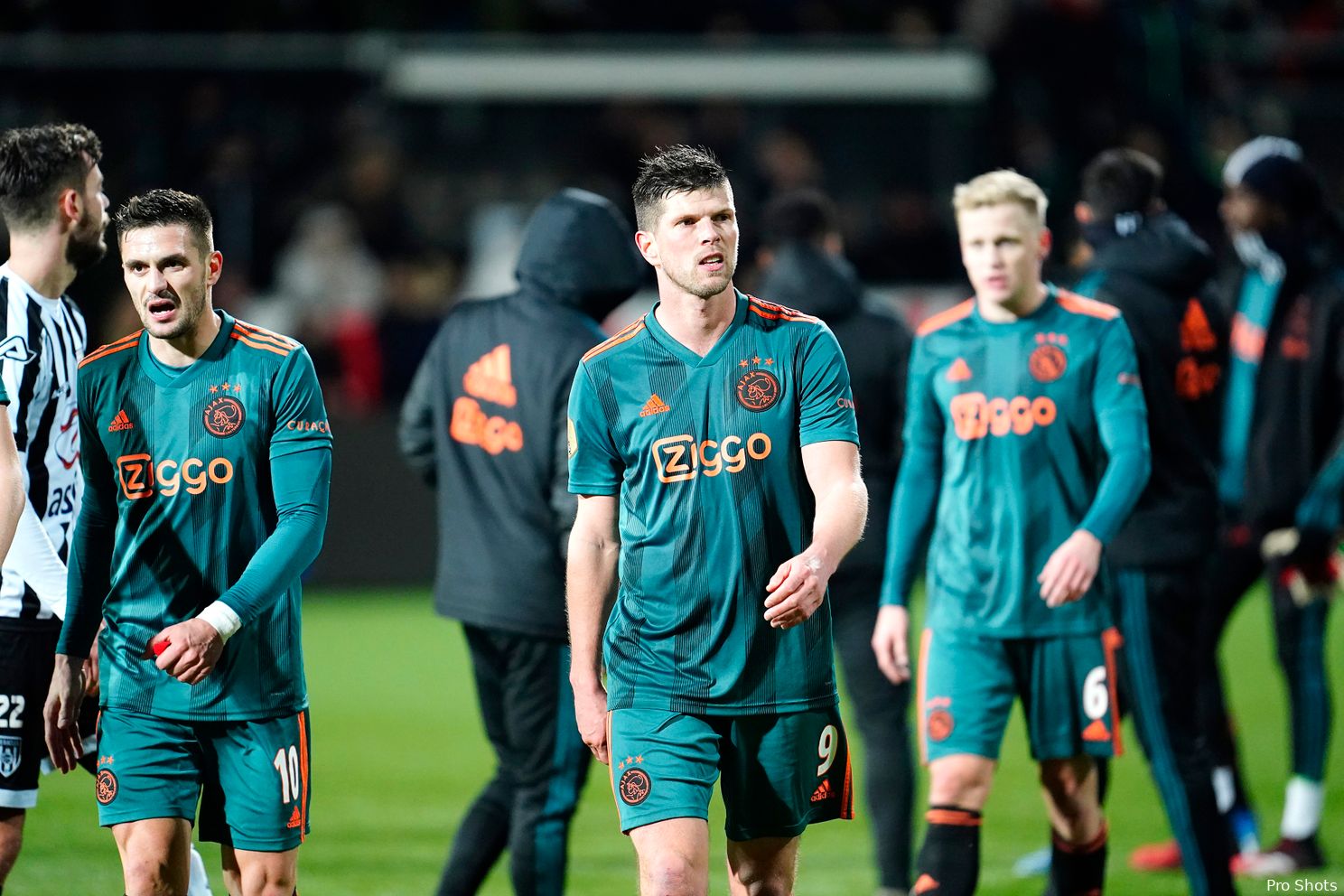 Ajax op bezoek bij Heracles Almelo: allesbehalve een garantie op drie punten