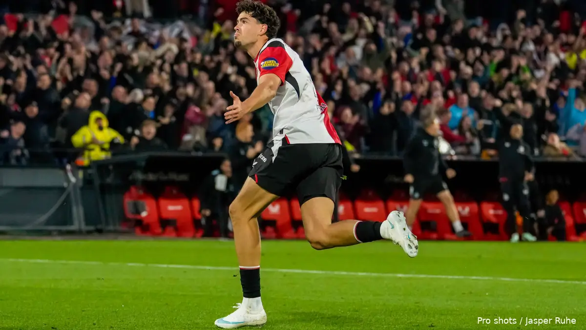 Nacho Ferri on His Feyenoord Breakthrough, Eredivisie Intensity, and Wim Kieft's Comparison to Ueda