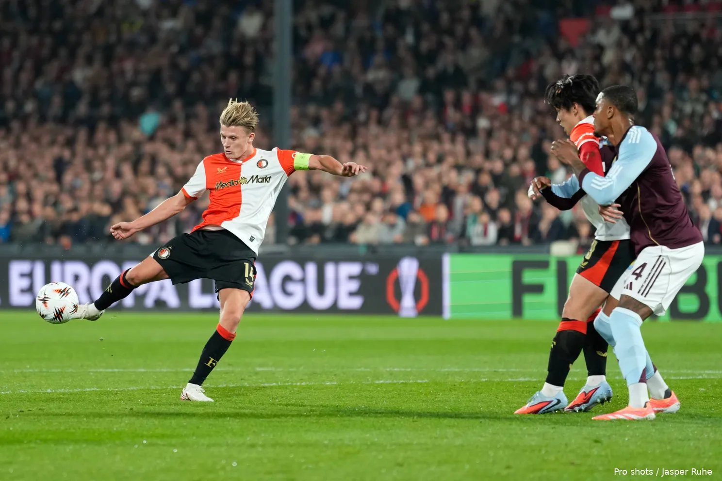 Copyright-ProShots-31325272