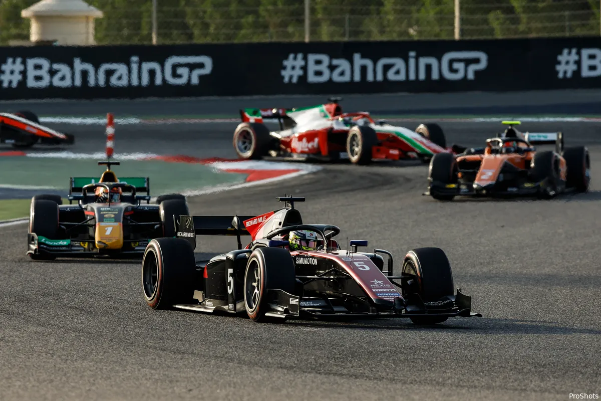 Onderweg naar F1 | Jongelingen stelen de show met extreme uitremacties
