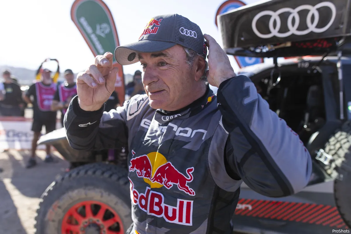 dakar audi carlos sainz senior