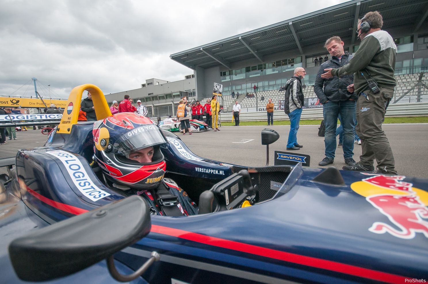 Hoe één Formule 3-race voor een versneld Formule 1-debuut van Verstappen zorgde